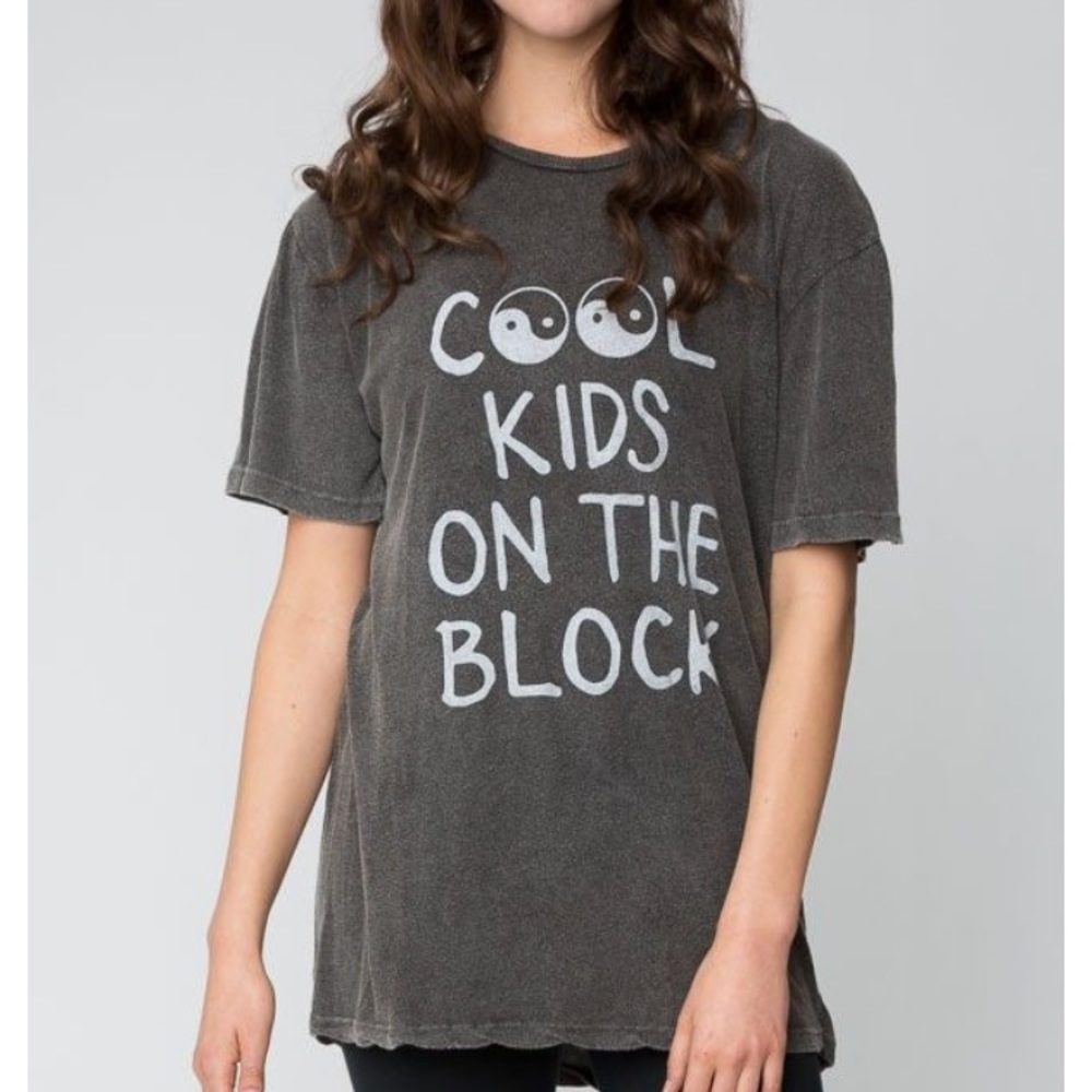 Brandy Melville Cool Kids On the Block Tee